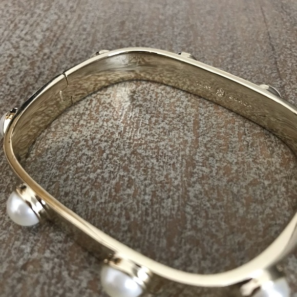 Tory Burch Stacked Studed Imitation Pearl Bracelet - Picture 2 of 8